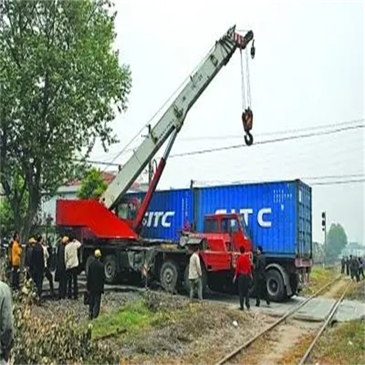 鸡泽县如何快速找到附近的吊车救援公司