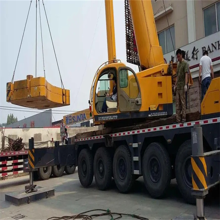 鸡泽县当地吊车出租|机器吊装|75吨|工厂搬迁服务